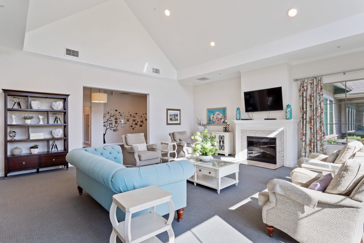 Wood Glen Court Assisted Living