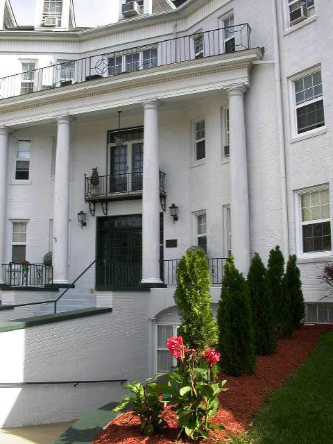 Candlelight Lodge Assisted Living