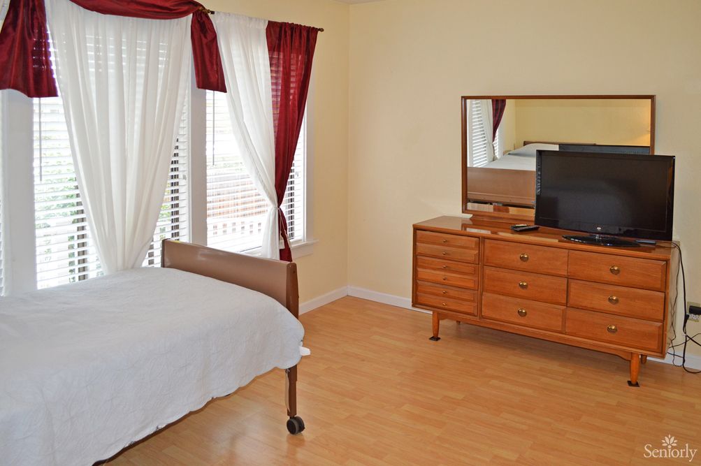 Penny's Guest Home (Alray)