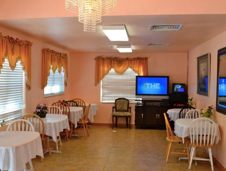 Albina Manor