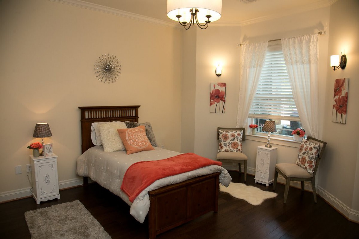 Village Green Alzheimer's Care Home