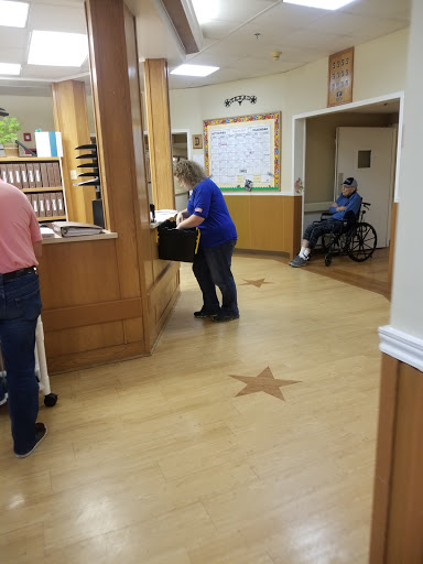 The Oaks At Radford Hills Healthcare Center