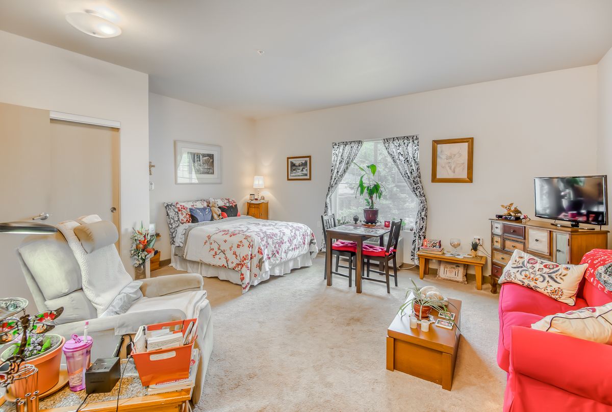 Raleigh Hills Assisted Living