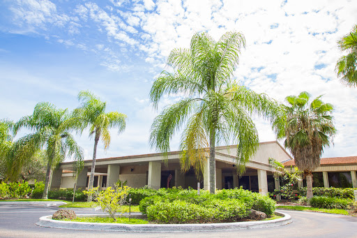 Signature Healthcare Of Brookwood Gardens