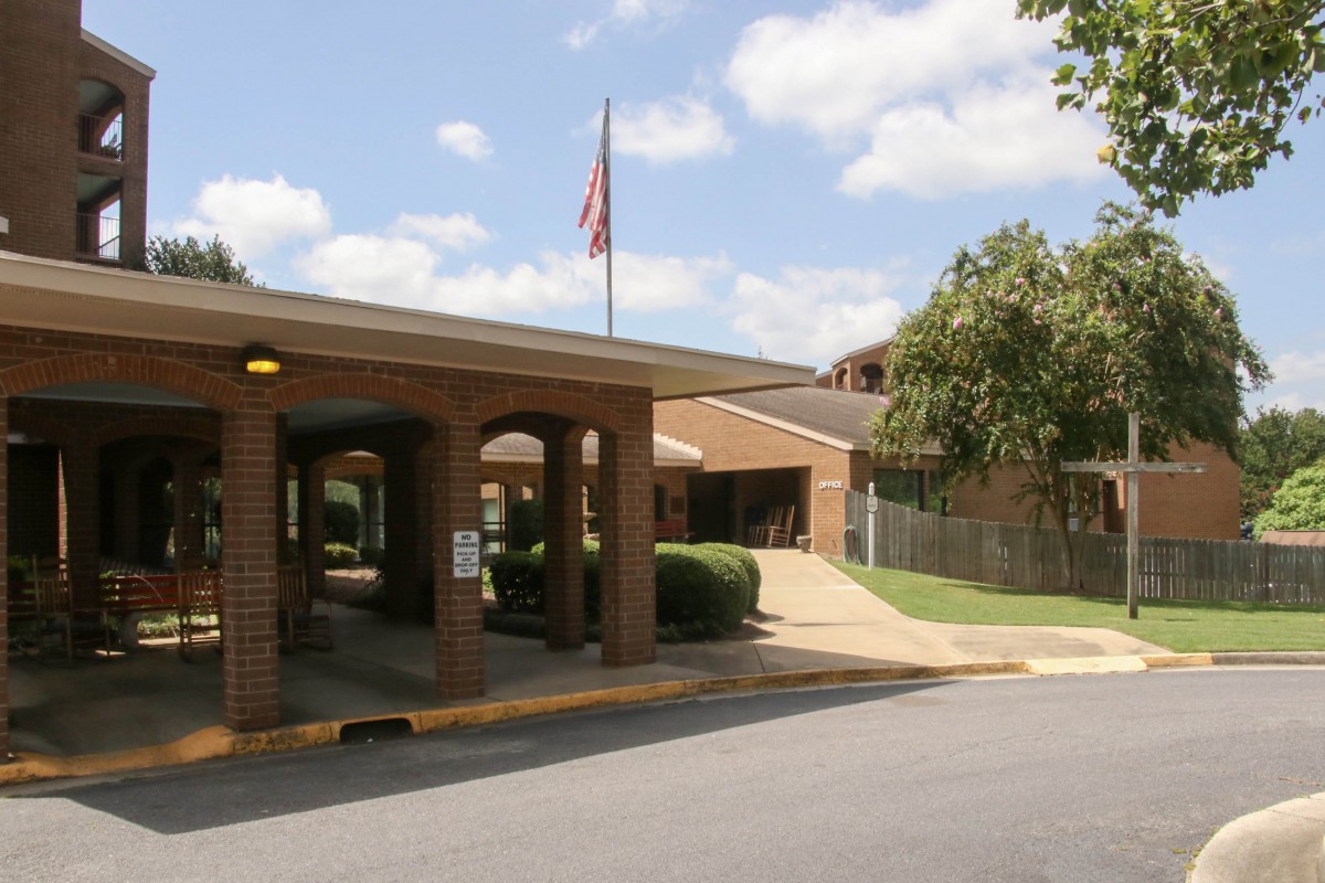 Magnolia Manor Of Macon