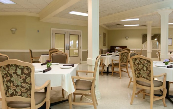 Life Care Center Of Haltom