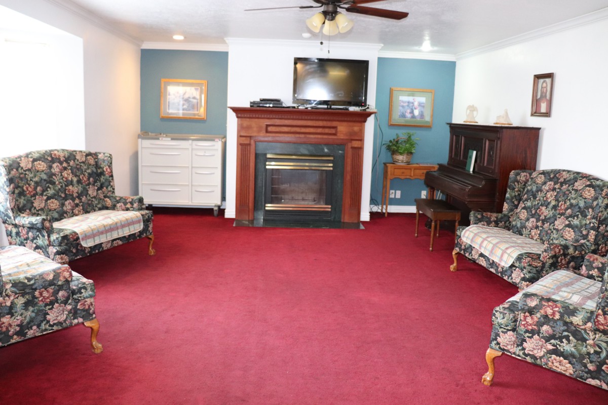 Dining area or common space.