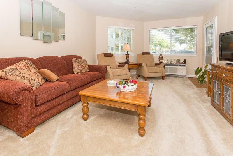 Creekside Oaks Retirement Community