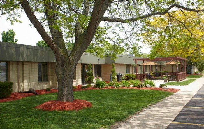 Crossroads Care Center Of Sun Prairie