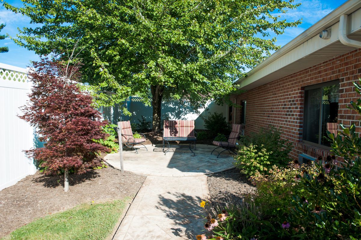 Commonwealth Senior Living At Hillsville