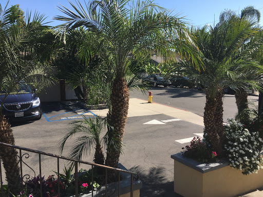 Courtyard Care Center - Signal Hill