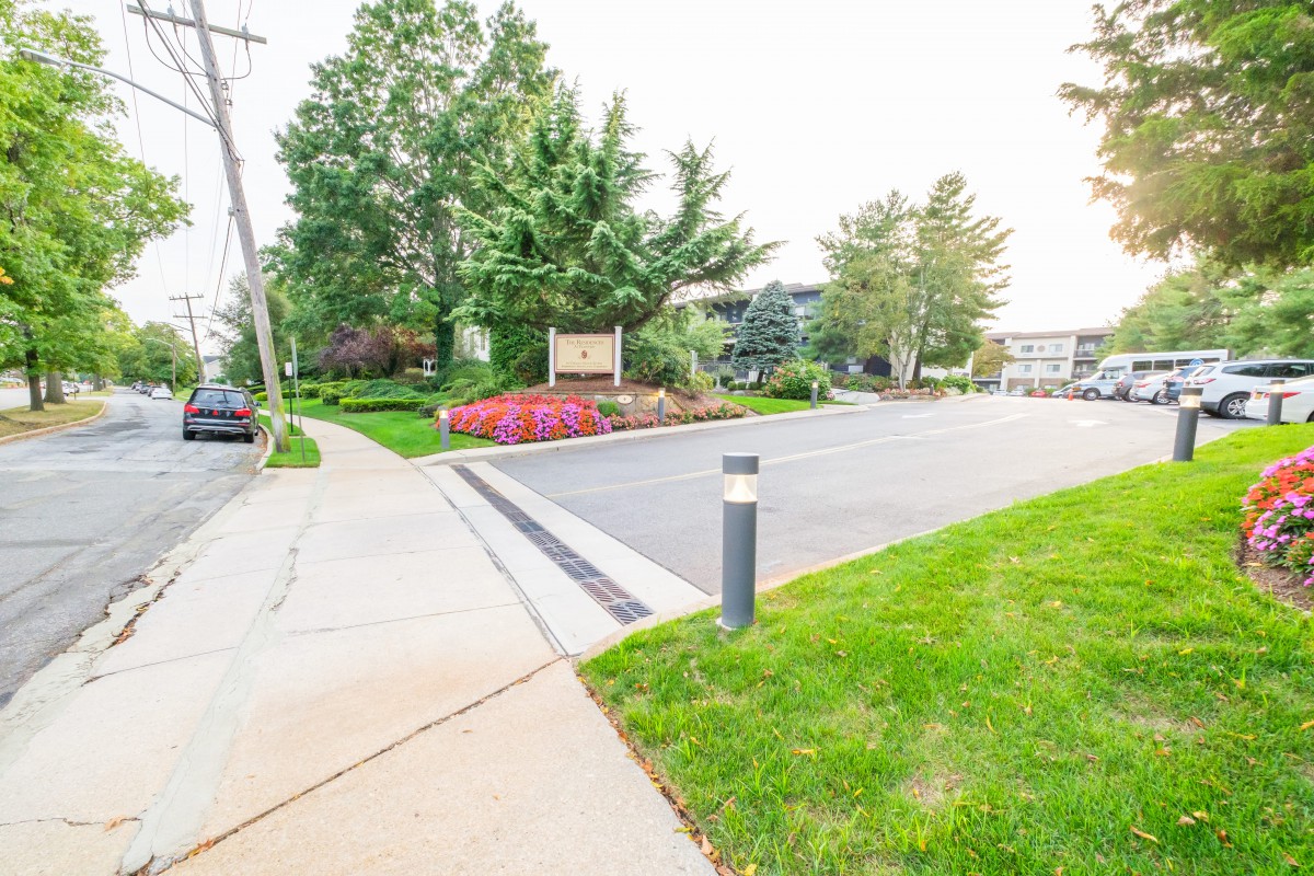 The Residences At Plainview