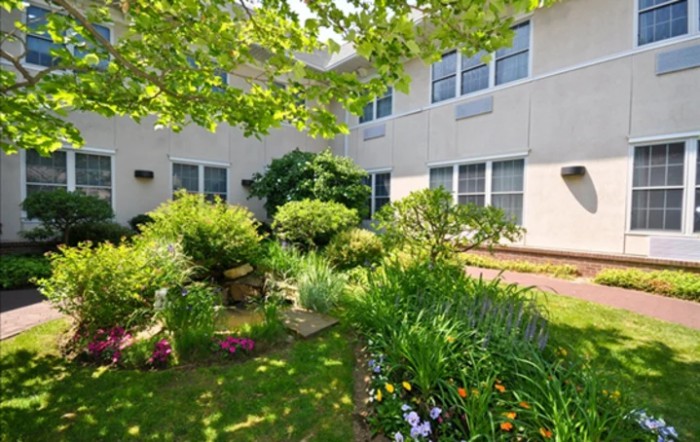 Huntington Hills Ctr For Health And Rehabilitation