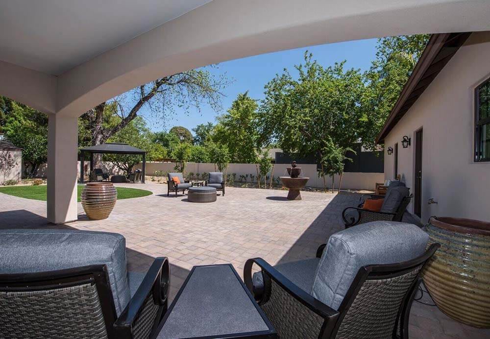 Paradise Living Centers - Central Phoenix