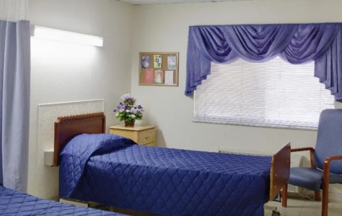 West Bay Rehab & Nursing Center