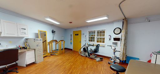 A well-equipped physical therapy room designed for rehabilitation and mobility training.