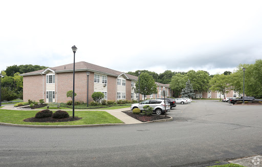 High Pointe Apartments