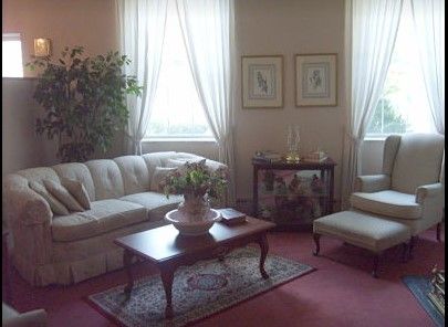 Woodcliffe Manor