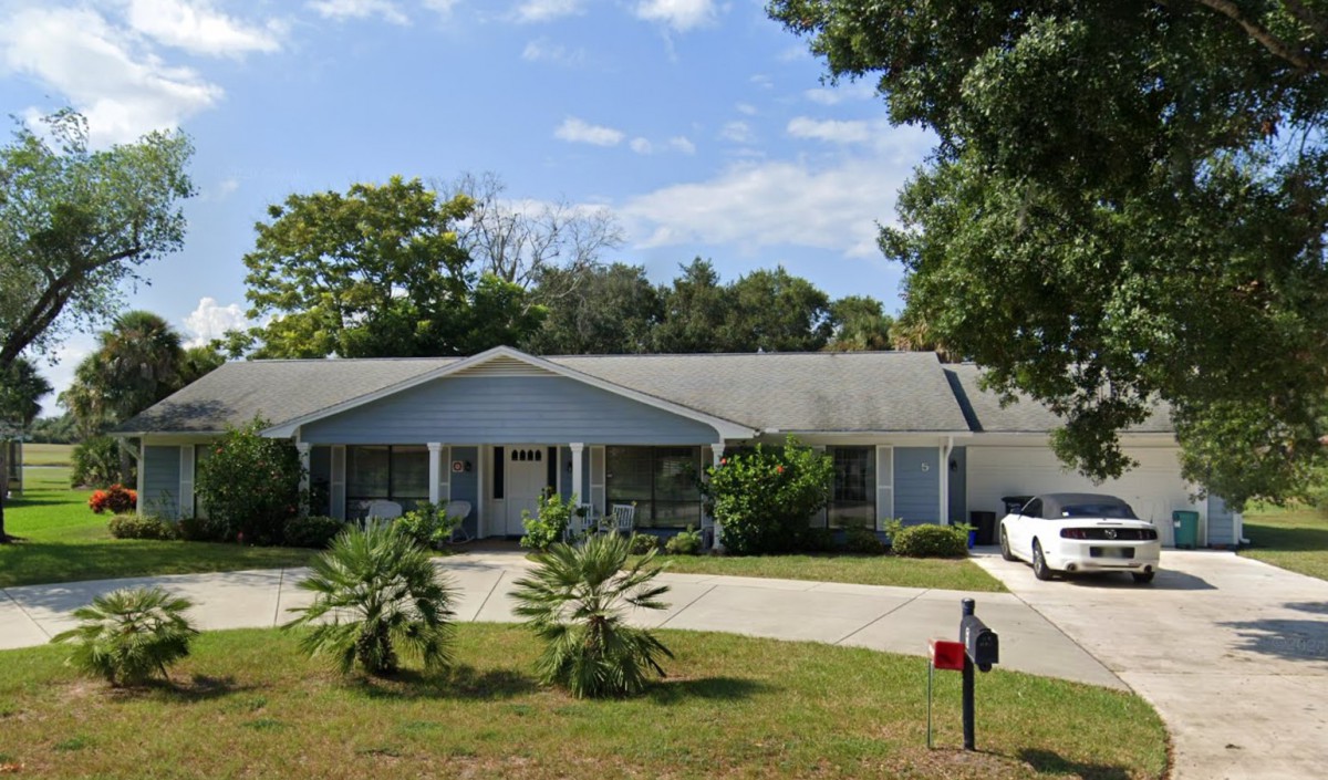 New Smyrna Beach Assisted Living Facility