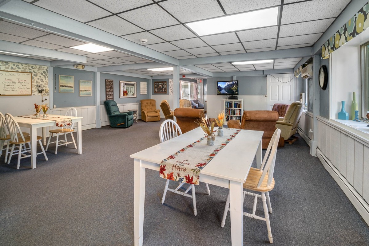 Caremore of Oxford Assisted Living - Campbell Personal Care Home