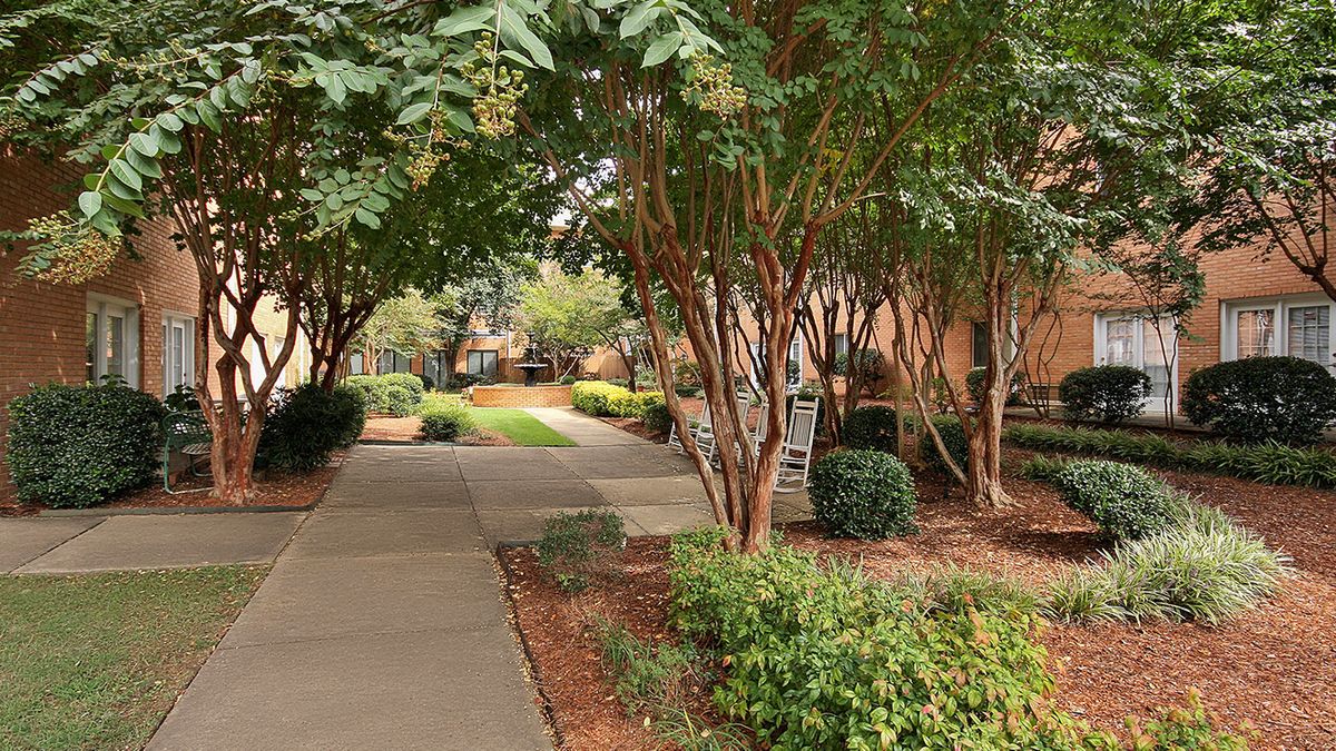 Holiday Chateau Ridgeland