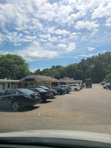Chestnut Hill Lodge Health And Rehab Center