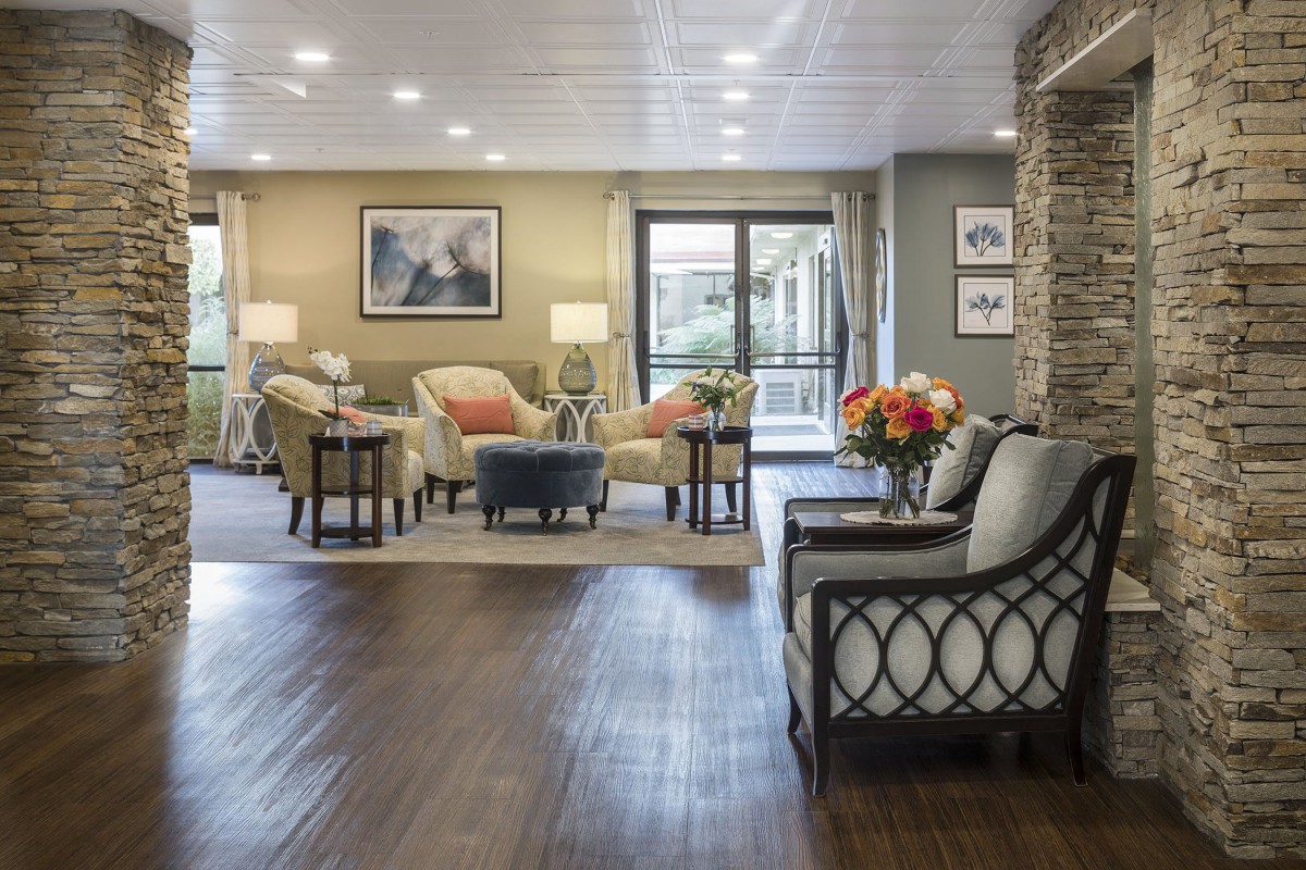 Town & Country Manor