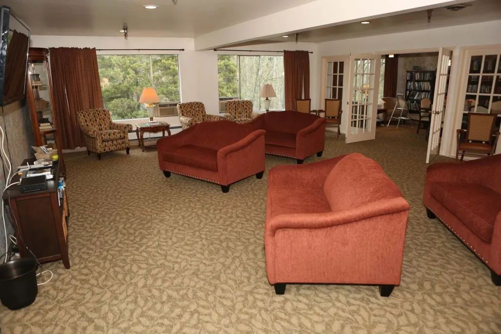 Redmond Heights Senior Living