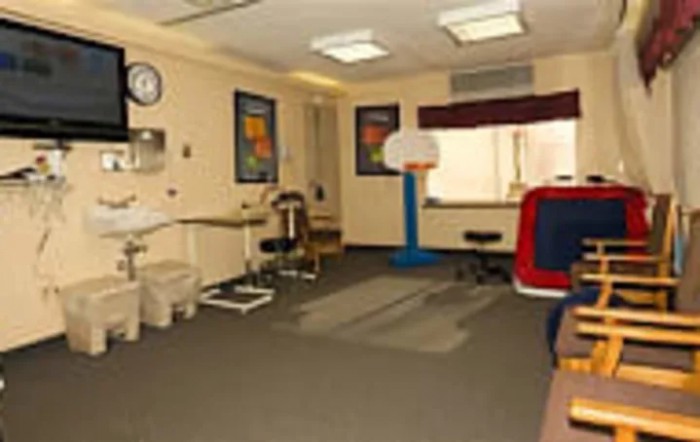 Country Center For Health & Rehabilitation