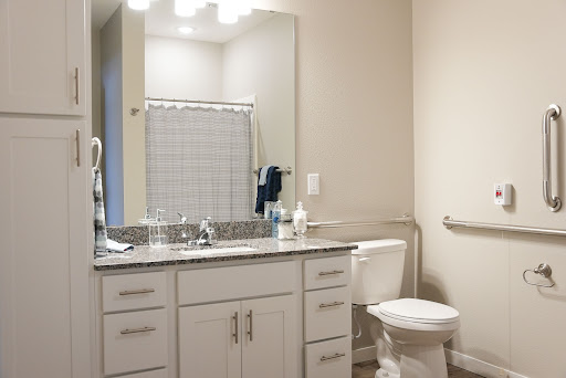 Round Lake Senior Living