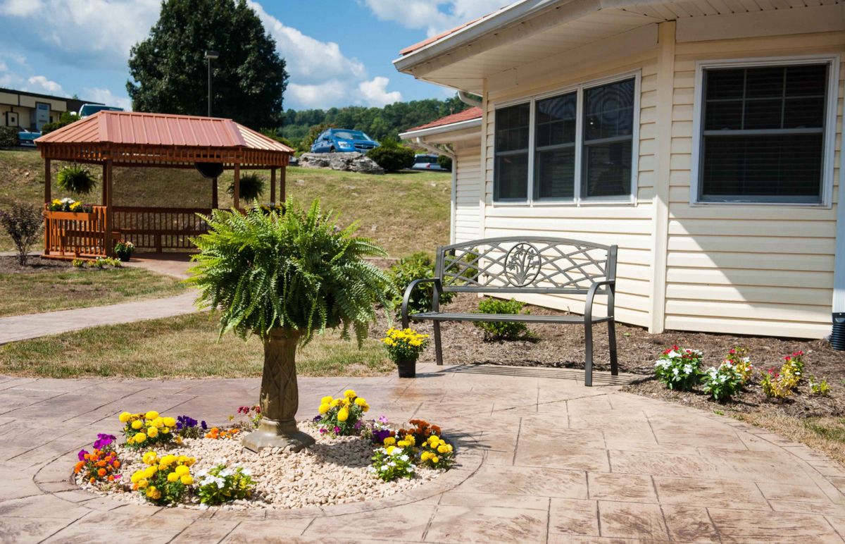 Commonwealth Senior Living at Cedar Bluff