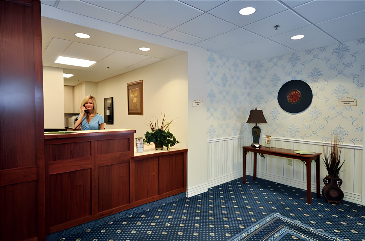 The Pines At Utica Center For Nursing And Rehab