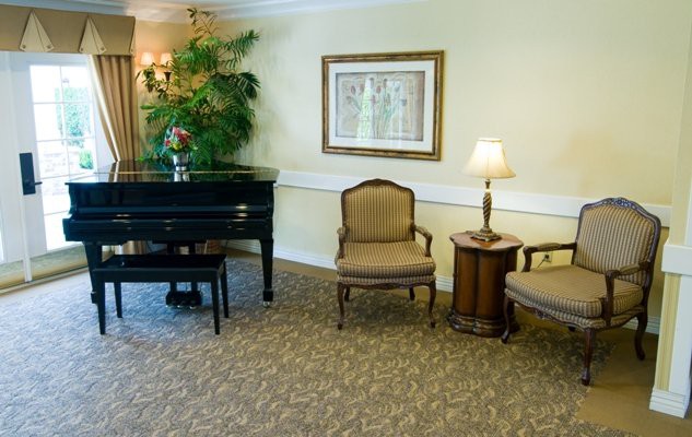 Canyon Oaks Nursing And Rehabilitation Center