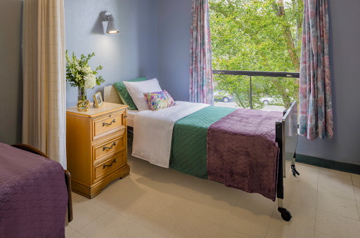 Lakefront Nursing & Rehab Center