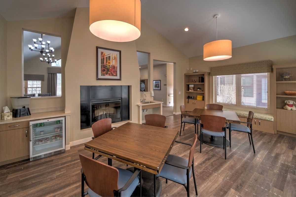 Cedarhurst Assisted Living of Moline