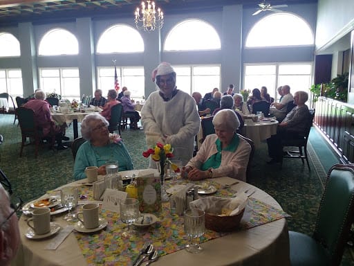 Ives Hill Retirement Community