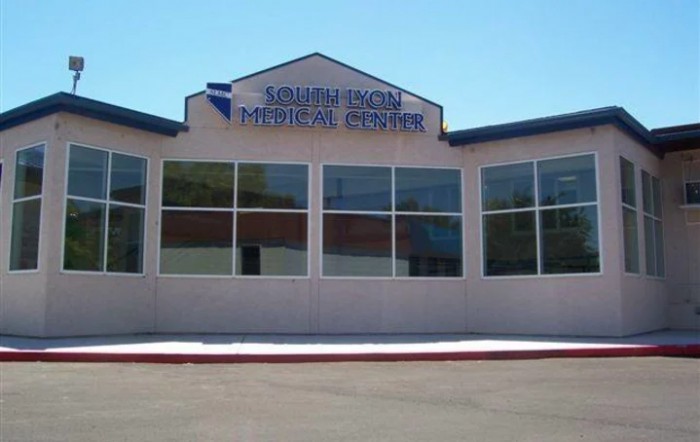 South Lyon Medical Center