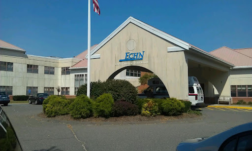 Woodlake At Tolland Rehabilitation & Nursing Cente