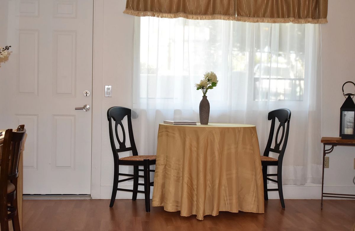 Desert Cove Assisted Living At Desert Hot Springs