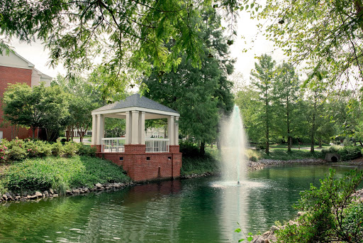 The Gardens At Royal Oaks