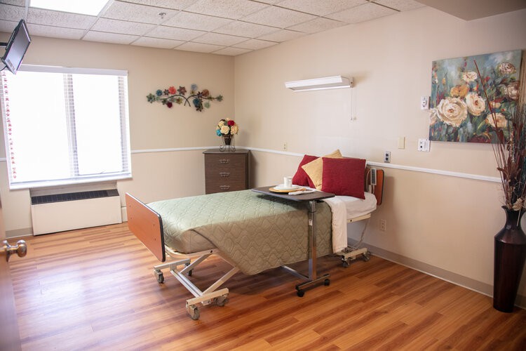 Advantage Living Center - Harper Woods
