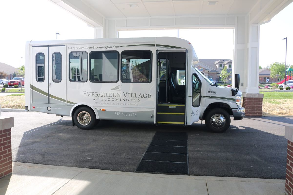 Evergreen Village At Bloomington