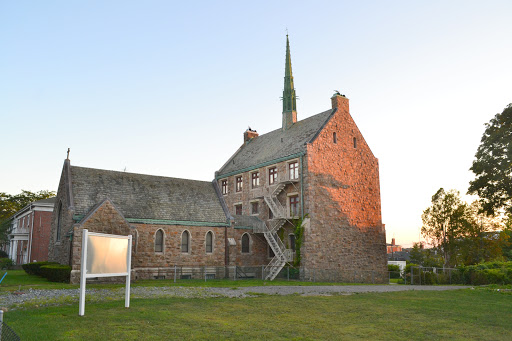 St Clare - Newport