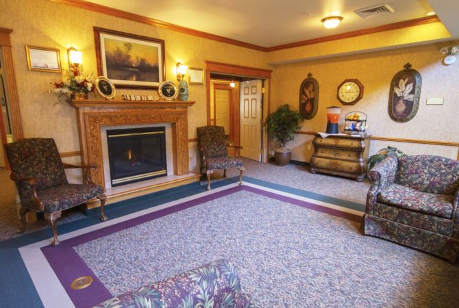 River Woods Place Assisted Living Community