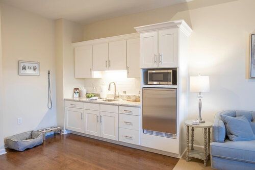 Woodland Hills Independent Living Assisted Living & Memory Care