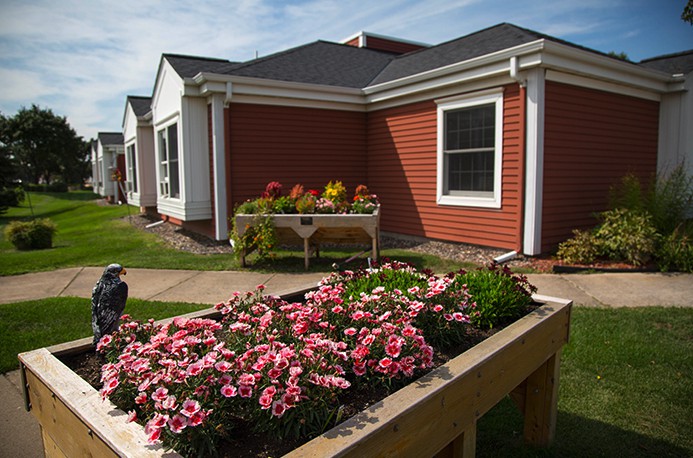 The Prairie Lodge At Earle Bro