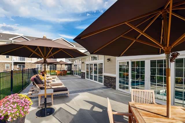 Pinnacle Living at Forts Ferry