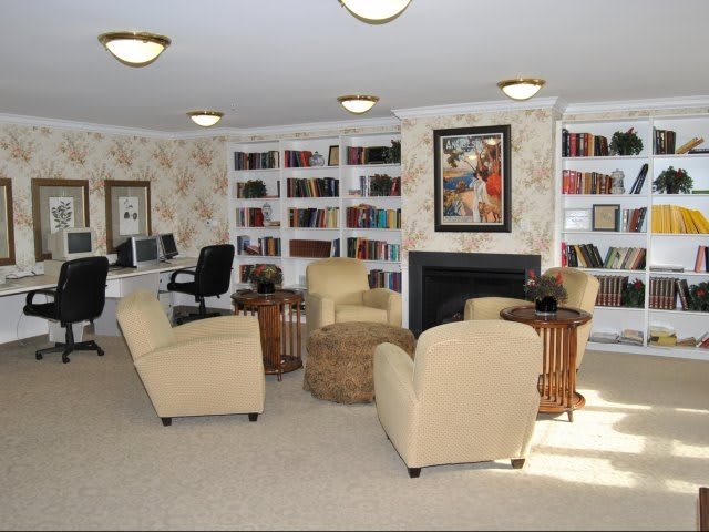Windsor Crossing Senior Community