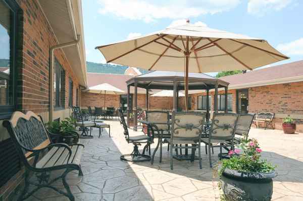 Life Care Center Of Red Bank