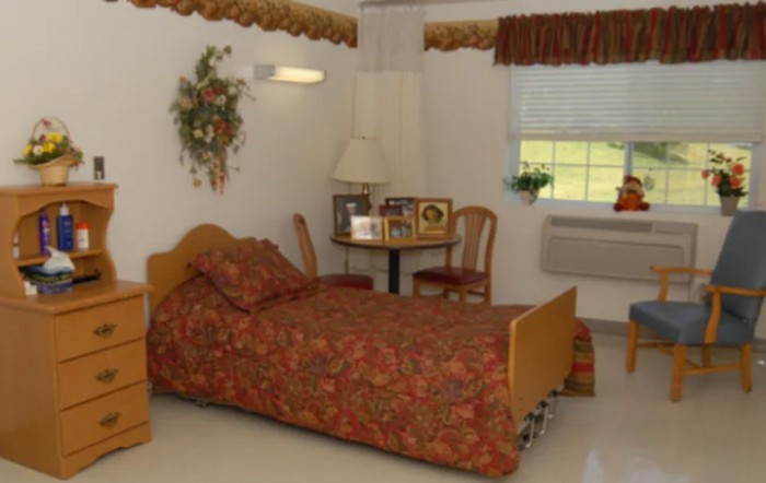 Calhoun Nursing & Rehab Center